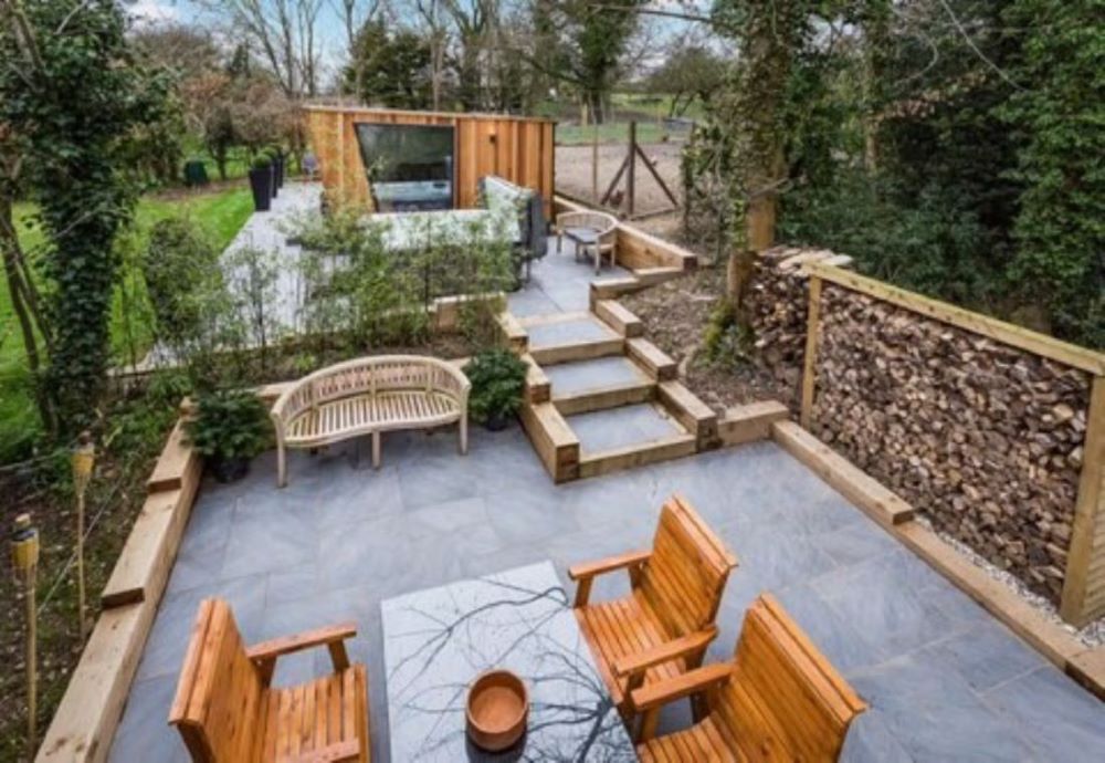 B001 garden landscaping design