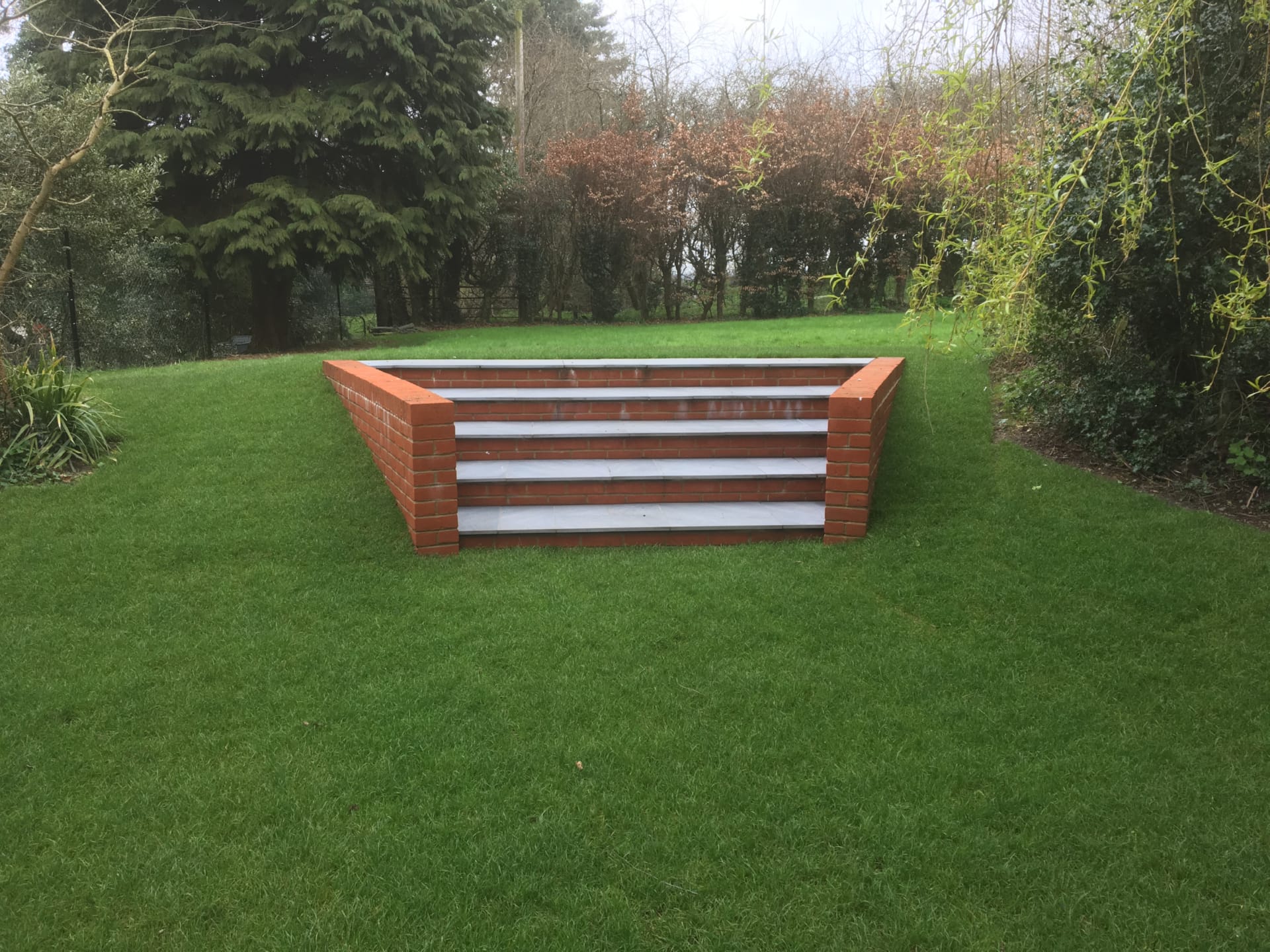 B013 garden landscaping design