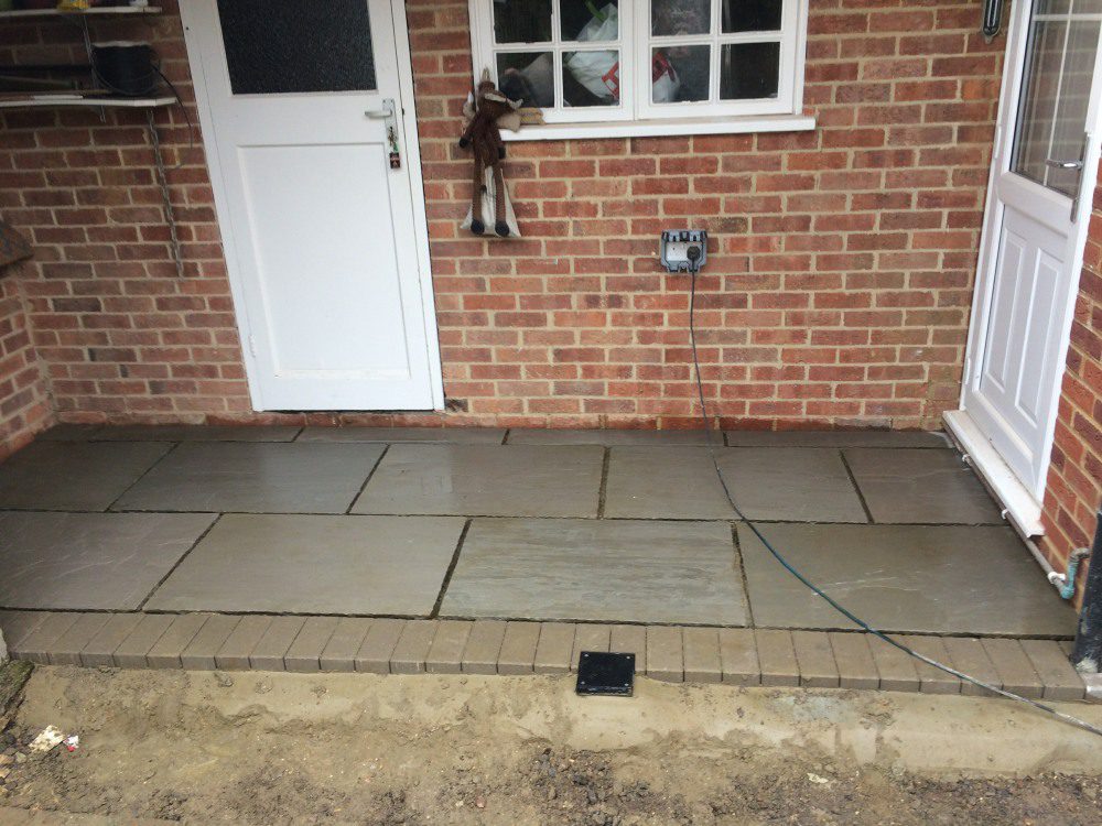 CSR010 driveway paving wall landscaping
