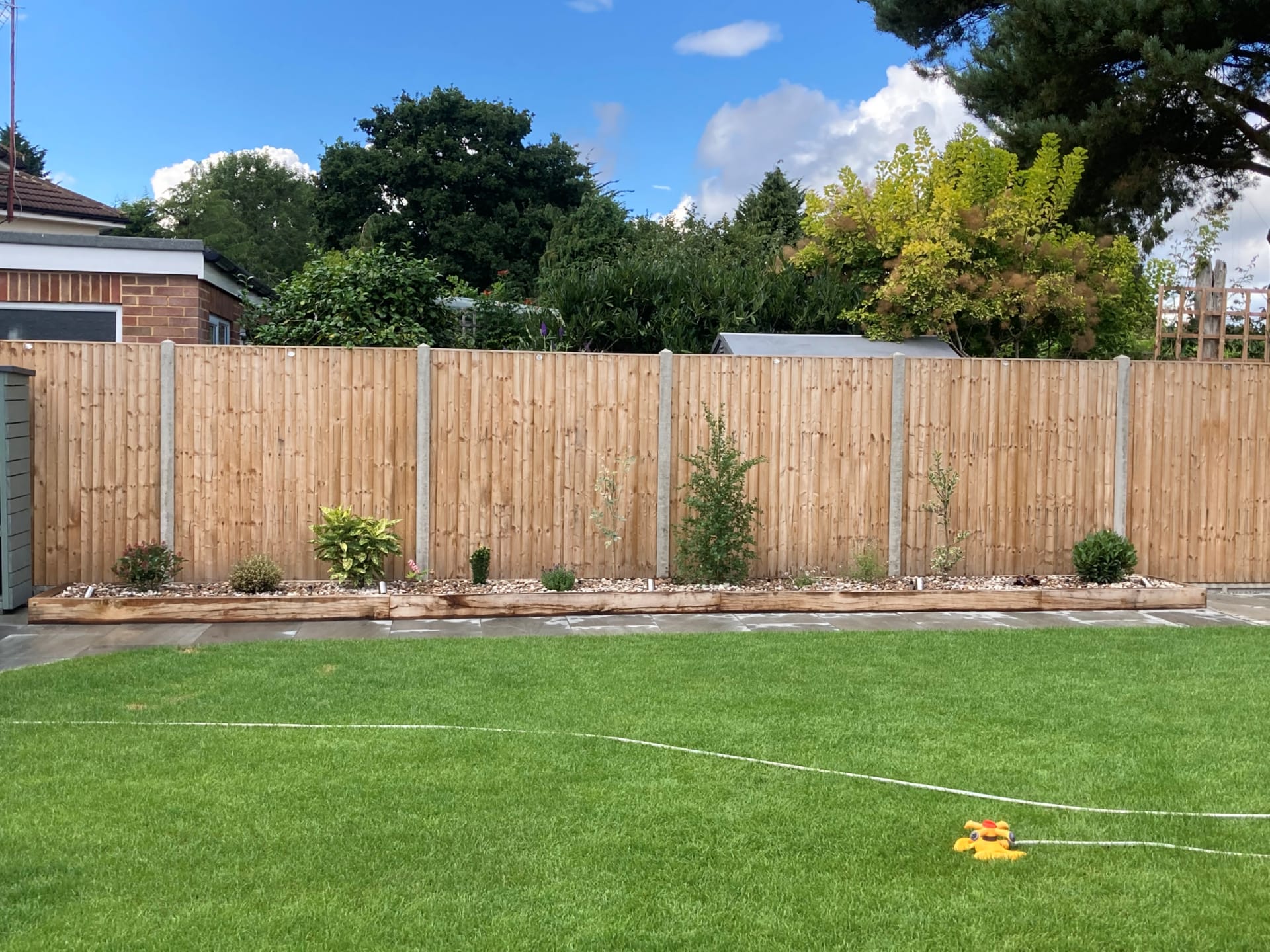 FW 016 bespoke garden room landscaping