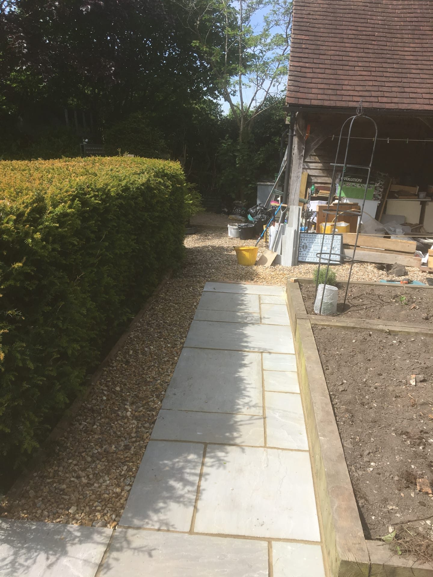 SL 007 paving wall and garden landscaping